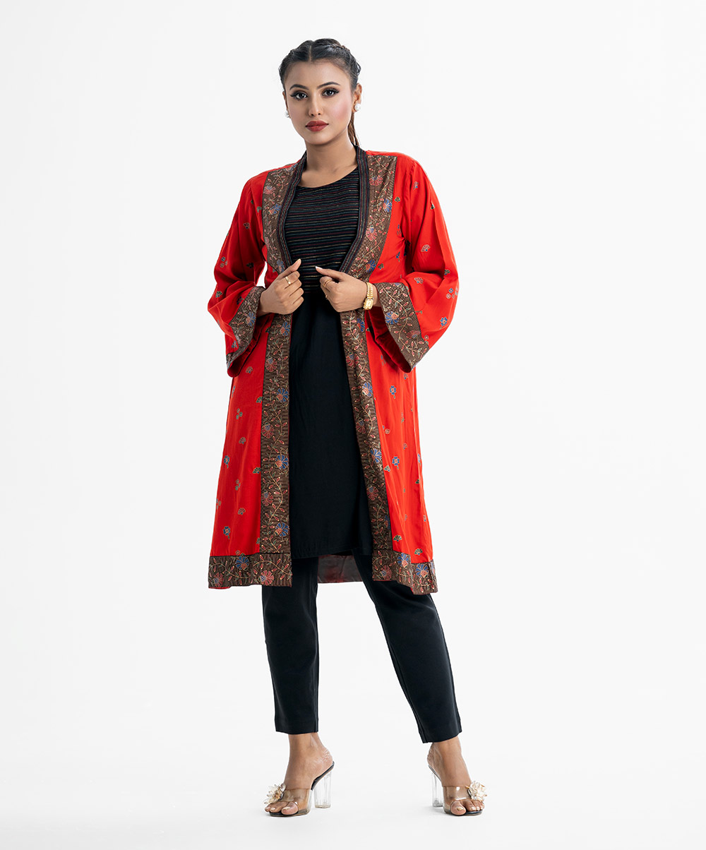 Printed Bell-sleeved Tunic with Shrug