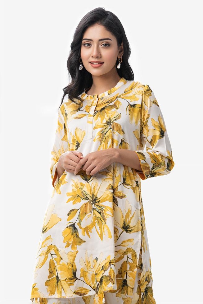 Macro Floral Top-Bottom Set