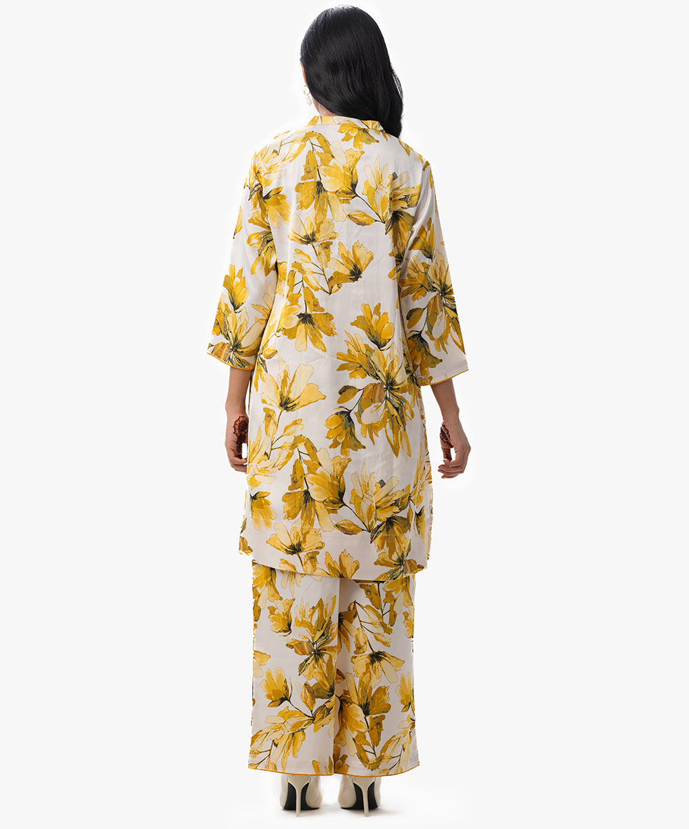 Macro Floral Top-Bottom Set