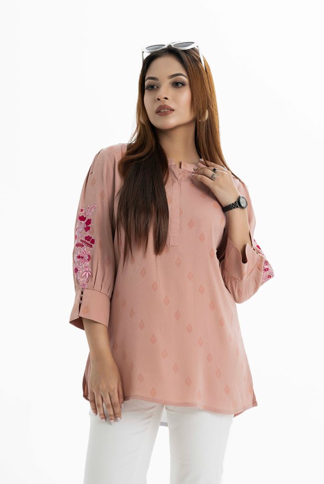 Woman's Short Dusty Pink Tunic