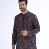 Brown fitted Panjabi in Jacquard Cotton fabric. Designed with a mandarin collar and matching metal buttons on the placket.