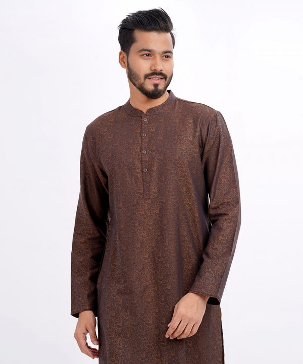 Brown semi-fitted Panjabi in Jacquard Cotton fabric. Designed with a mandarin collar and matching button fastening on the chest.