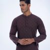 Mauve semi-fitted Panjabi in Jacquard Cotton fabric. Designed with a mandarin collar and matching button fastening on the chest.