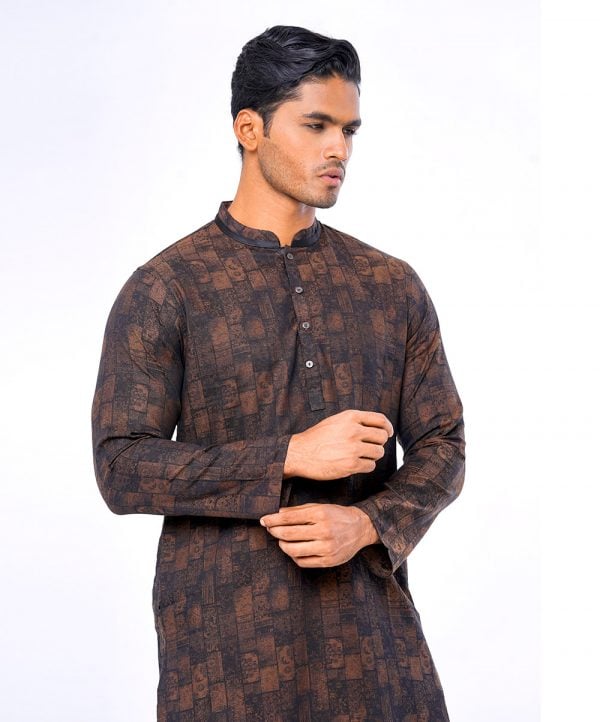 Brown fitted Panjabi in Jacquard Cotton fabric. Designed with a mandarin collar and metal button on the placket.