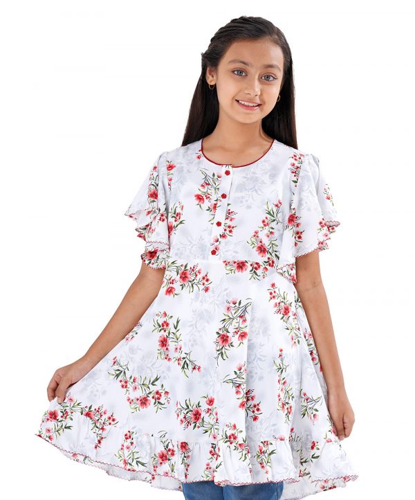 White Georgette A-line Tunic in printed Georgette fabric. Features a round neck with button opening at the front and butterfly sleeves. Spliced gather hemline.
