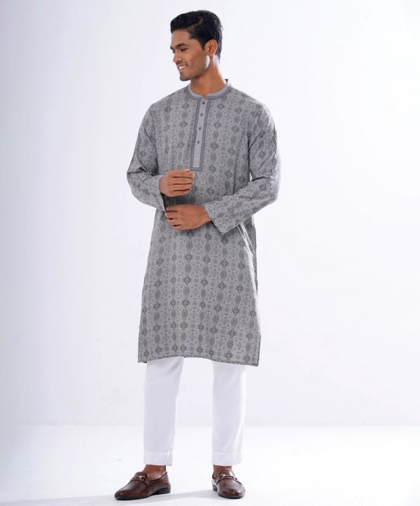 Gray fitted Panjabi in Jacquard Cotton fabric. Embellished with embroidery on the collar and placket. Matching metal button fastening on the chest.