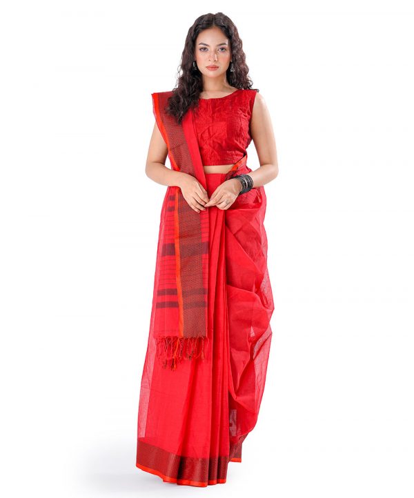 Red Cotton Saree with contrast black thread woven paar.