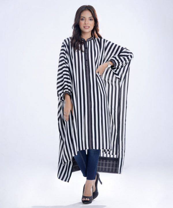 White and Black Abaya Tunic in printed Georgette fabric. Designed with a high neck, kaftan sleeve, and high-low hem.