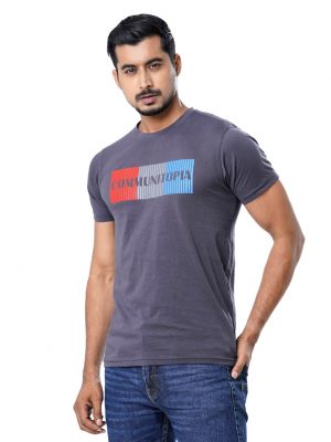 Gray T-Shirt in Cotton single jersey fabric. Designed with a crew neck, short sleeves and print on the chest.