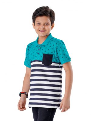 Blue and White striped Polo Shirt in Cotton Pique fabric. Designed with a classic collar, short sleeves and chest pocket.
