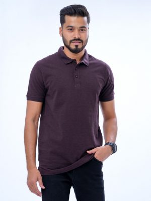 Burgundy Polo in Cotton Pique fabric. Designed with a classic collar and short sleeves.
