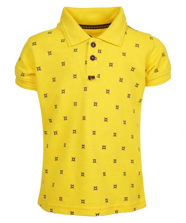 Yellow all-over printed Polo in Cotton Pique fabric. Designed with a classic collar, and short sleeves.