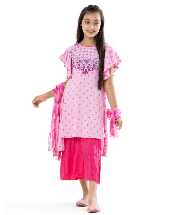 Pink all-over printed Salwar Kameez in Viscose fabric. The Kameez is designed with a round neck and butterfly sleeves. Embellished with embroidery at the top front. Complemented by palazzo pants and a chiffon dupatta.