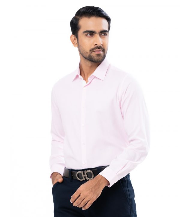 Pink formal shirt in premium-quality Cotton fabric. Designed with a classic collar and long-sleeved with adjustable buttons at cuffs. Regular fit.