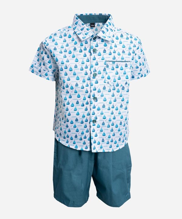 White and Blue Cotton all-over printed shirt pants set in soft cotton fabric. The casual-style shirt is designed with a classic collar and a chest pocket. Paired with a classic short pants with elasticated waistline and side pockets.