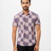 White casual Shirt in printed Cotton fabric. Designed with a classic collar and short sleeves.