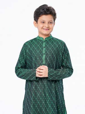 Green Panjabi in Jacquard Cotton fabric. Metal button fastening on the chest.