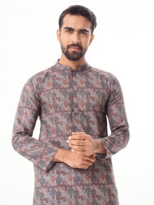 Gray Brown fitted Panjabi in printed Cotton fabric. Designed with a mandarin collar and matching metal buttons on the placket.