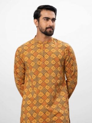 Mustard Yellow all-over printed semi-fitted Panjabi in slab Viscose fabric. Designed with a mandarin collar and hidden button placket.