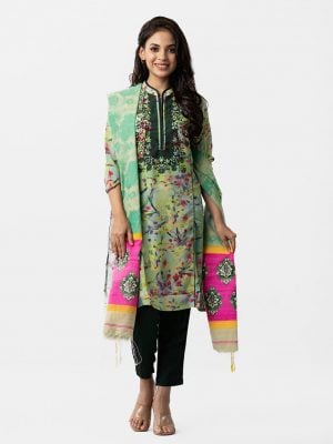 Floral printed georgette pattern style salwar kameez. Karchupi with mirror, a chic mandarin collar with three-quarter sleeves. Matching dupatta with pant-style pajamas.