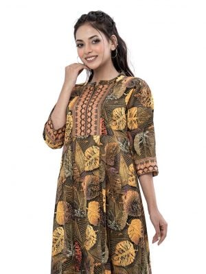 Multi-color A-line Tunic in printed Georgette fabric. Feature a band neck with hook closure at the front and three-quarter sleeves. Pin tucks and patch attachment at the top front. Pleats from the waistline. Unlined.