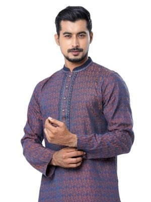 Blue semi-fitted Panjabi in Jacquard Cotton fabric. Embellished with embroidery on the collar and placket. Matching metal button fastening on the chest.