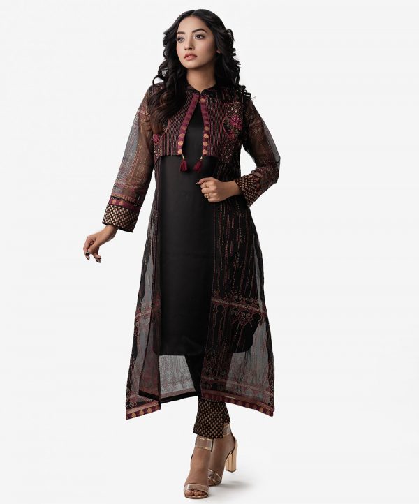 Full sleeved A-line shrug in muslin fabric. Mandarin collar, karchupi with beads, sequins and tassel. Black staright sleeveless kameez with crepe fabric. Pank cut crepe pajamas.