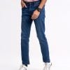 Men's jeans in cotton spandex denim fabric. Five pockets, button fastening on the front and zipper fly.