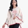 Women's A-line short lenght tunic in printed georgette fabric. Round neck, three-quarter sleeves.