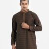 Men's slim fitted panjabi in cotton fabric. Mandarin collar with embroidery work and inseam pockets.