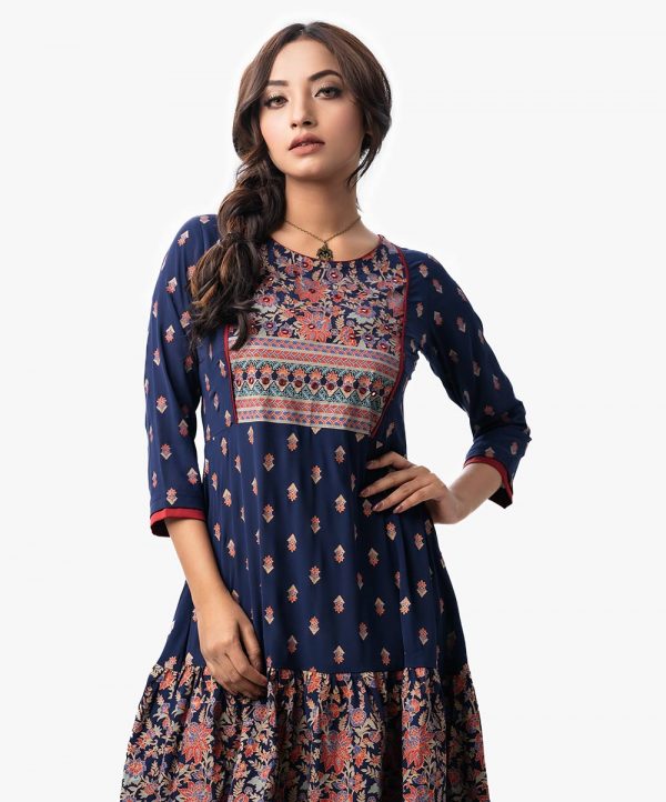 Women's ethnic floral printed A-Line tunic in Georgette fabric. Boat neck, three-quarter sleeves. karchupi at the front.
