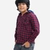 Kid boys long sleeve hoddie shirt in flannel fabric. Classic collar with the hoodie, button fasting, and a pocket at the front. Adventure print at the back size.