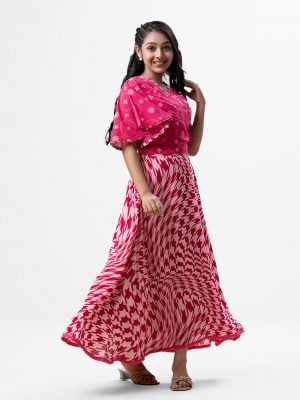 Teen girl's printed skirt top set in georgette fabric. Retro wrap style top with butterfly sleeves and karchupi at front. Elasticated waistline skirt with hidden side zipper.