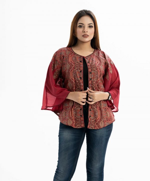 Women's abaya style cape in georgette fabric. Round neck with single button opening. Print at front.