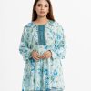 Floral printed A-line tunic-style abaya in georgette fabric. Round neck, dolman sleeved. Attached patch at the placket