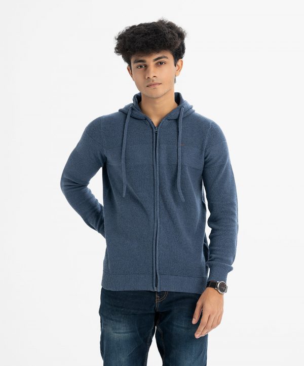 Men's hoodie sweater in viscose knit fabric. Adjustable drawstring at hood, full sleeves, front zipper opening. Featuring narrow ribbing at the cuffs, and hem.