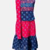 Printed kid girls ghagra choli set in viscose fabric. Sleeveless, round neck top and viscose dupatta with a skirt.