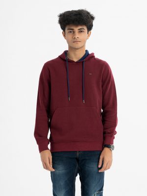 Men's winter hoodie sweat shirt in Interlock fabric. Adjustable drawstring at hood. Full sleeves with kangaroo pockets.