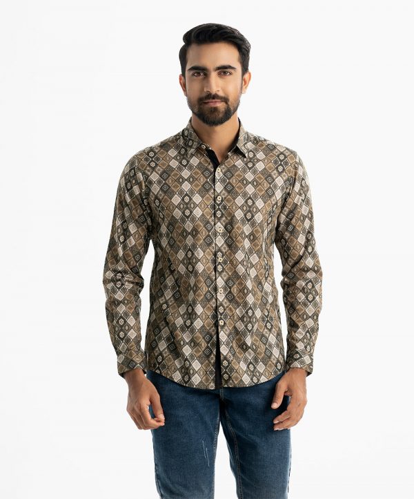 Men's long-sleeved casual shirt in printed cotton fabric. Classic collar with front button fastening and adjustable metal buttons at cuffs.