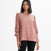 Women's Top in georgette fabric. Classic collar, long puff sleeved.