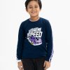 Kid boy's t-shirt in cotton single jersey fabric. Full sleeves with stripe print and round neck. Racing print at front.