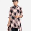Kids girls A-line tunic in georgette fabric. Classic collar, roll-up sleeved. Button fastening at the front.
