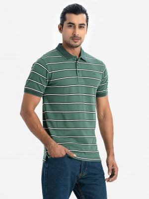Men's stripes polo shirt in mercerized cotton fabric. Classic collar with button placket and short sleeves.