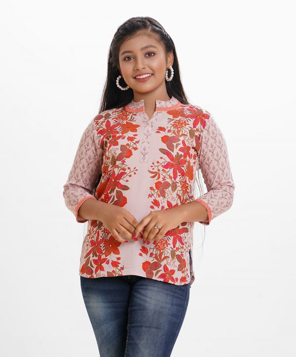 Teen Girls floral printed top in viscose fabric. Stand collar, full-sleeve. Karchupi at the front.