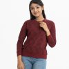 Teen girl's printed sweat shirt in terry fabric. Round collar, full sleeves, and a straight hem. Featuring narrow ribbing at the cuffs, and hem.