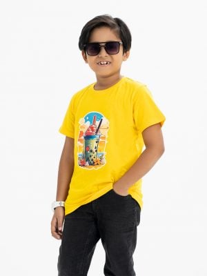 Kid boy's t-shirt in cotton single jersey fabric. Round neck, short sleeves. Print on the chest.