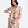 Printed straight kameez in zoom fabric. V-neck, three-quarter sleeved. karchupi at the front and hemline. Gathered at the waistline.
