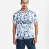 Men's printed casual shirt in cotton fabric. Classic collar and short sleeves.