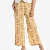 Women's printed casual palazzo in viscose fabric. Concealed elasticated waistline.