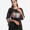 Women's A-line patterned in printed georgette fabric. Round neck, Muslin cutwork with karchupi at the front and sleeved.